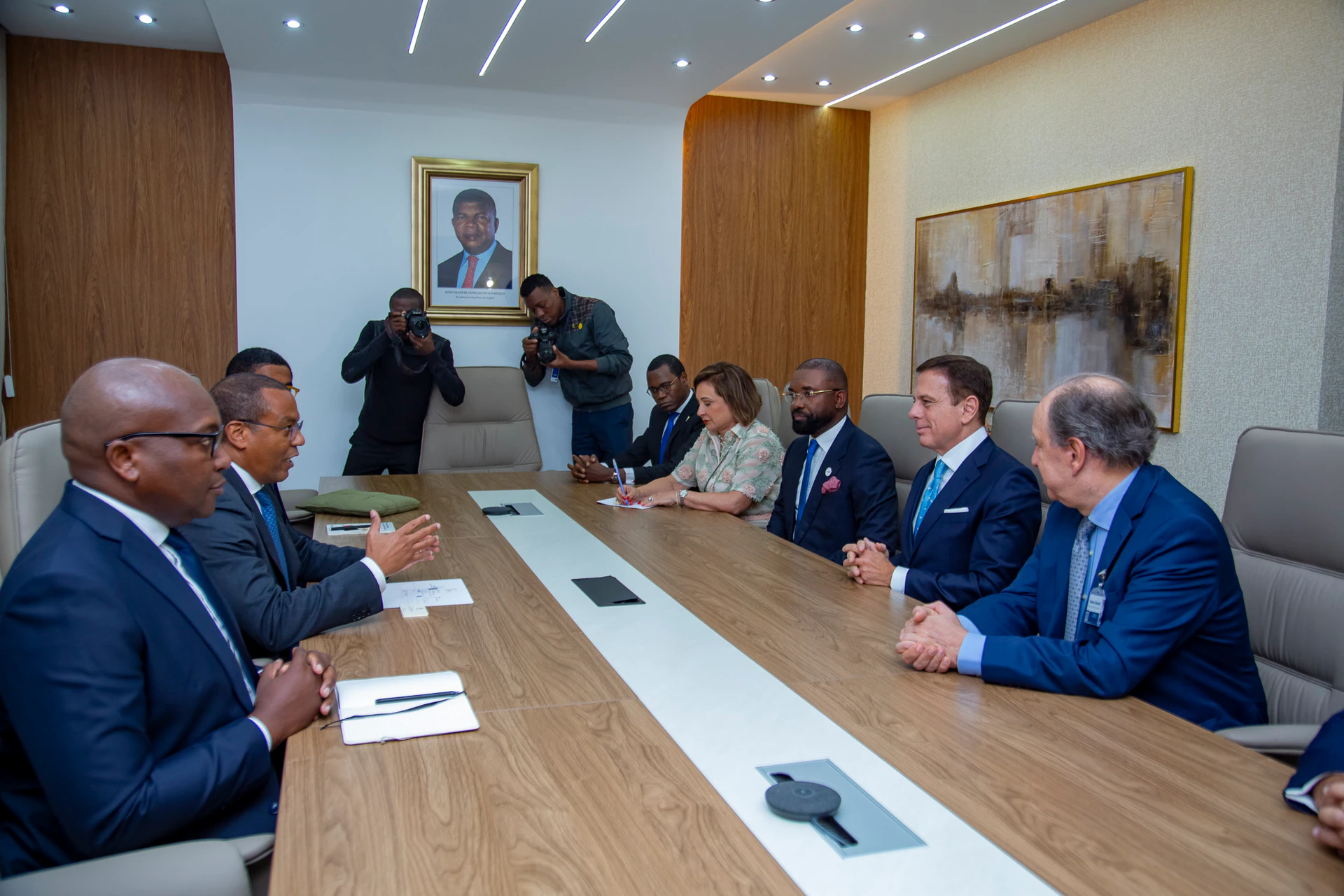 Encontro da delegação empresarial com José de Lima Massano